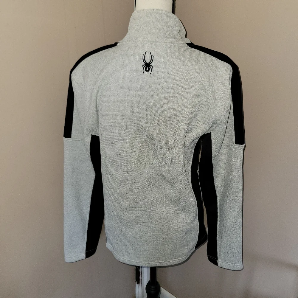 Spyder Men’s Light Gray and Black Half-Zip Pullover